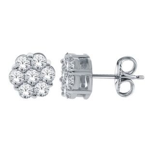 0.25 CT 10k White Gold Lab Diamond Flower Stud Earrings
